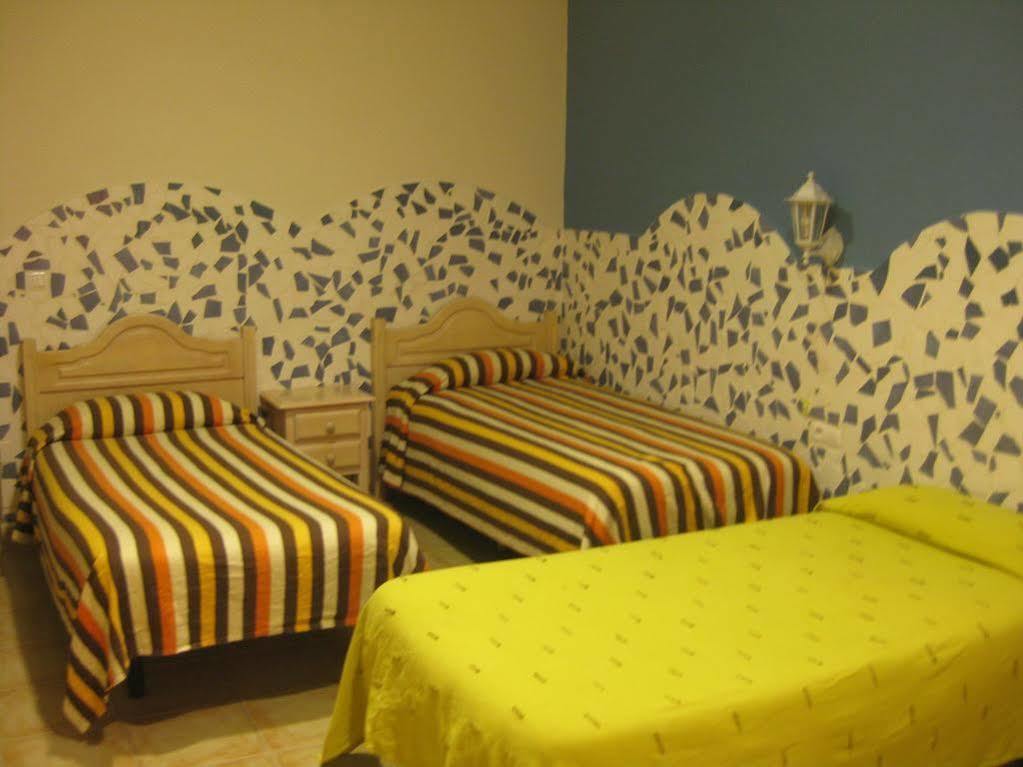 Hostal Tartessos Valencia Ngoại thất bức ảnh