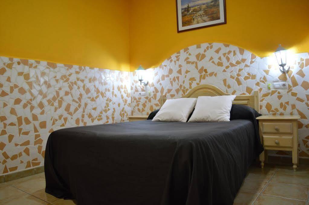 Hostal Tartessos Valencia Ngoại thất bức ảnh
