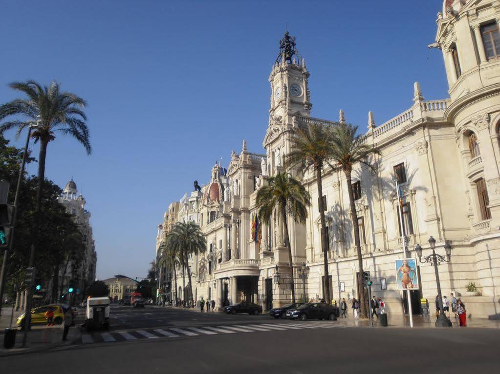 Hostal Tartessos Valencia Ngoại thất bức ảnh